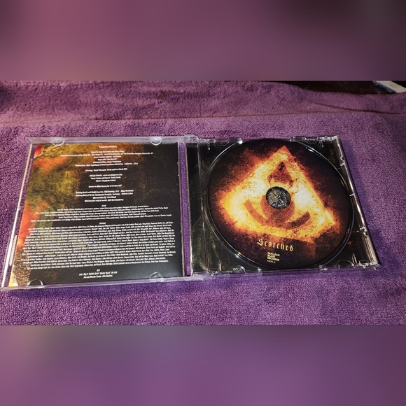 OVERKILL cd SCORCHED - Picture 5 of 6